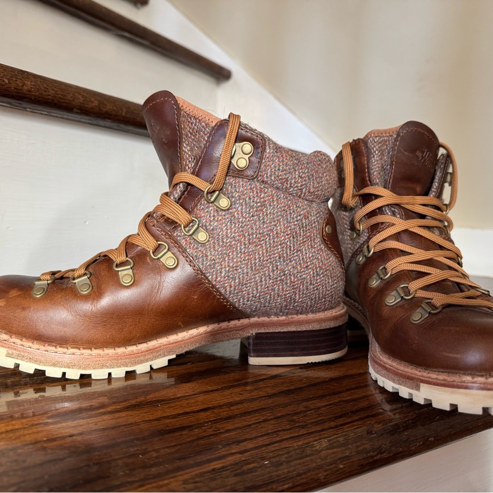 Woolrich Rockies Alpine Women's Brown Ankle Lace Up Boots sz 8